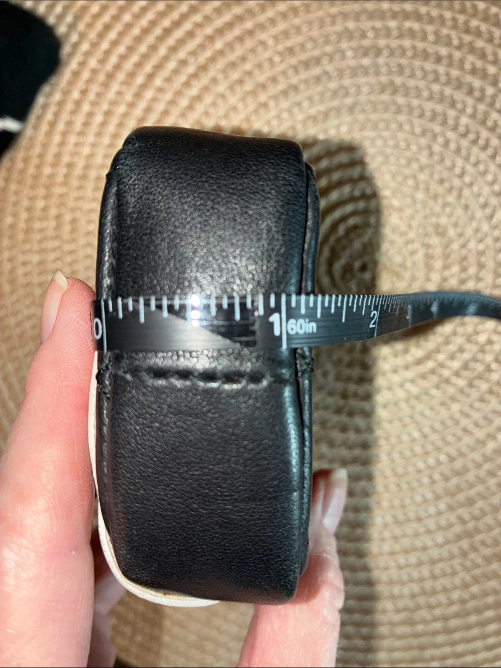 CHANEL compact black
